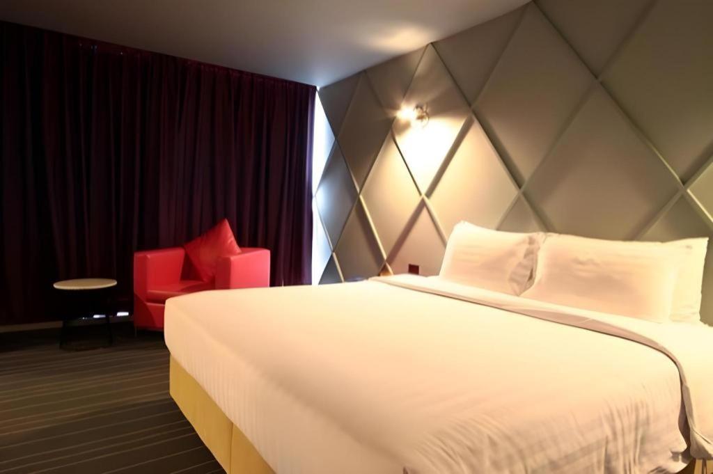 The Heritage Silom Hotel Bangkok Dış mekan fotoğraf
