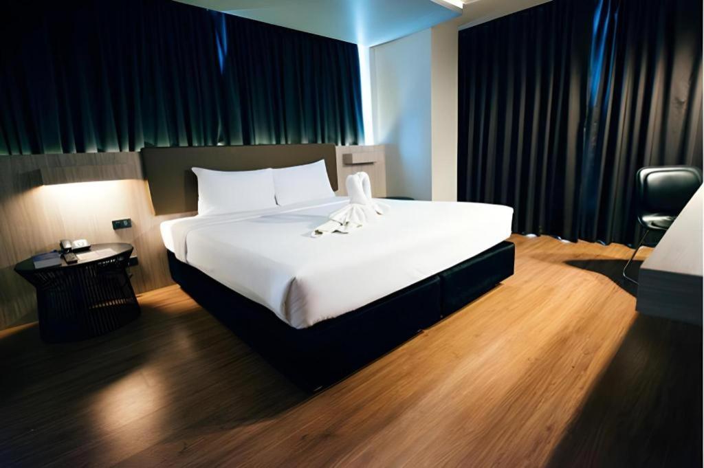 The Heritage Silom Hotel Bangkok Dış mekan fotoğraf