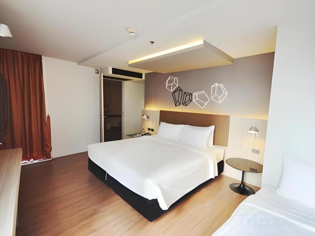 The Heritage Silom Hotel Bangkok Dış mekan fotoğraf